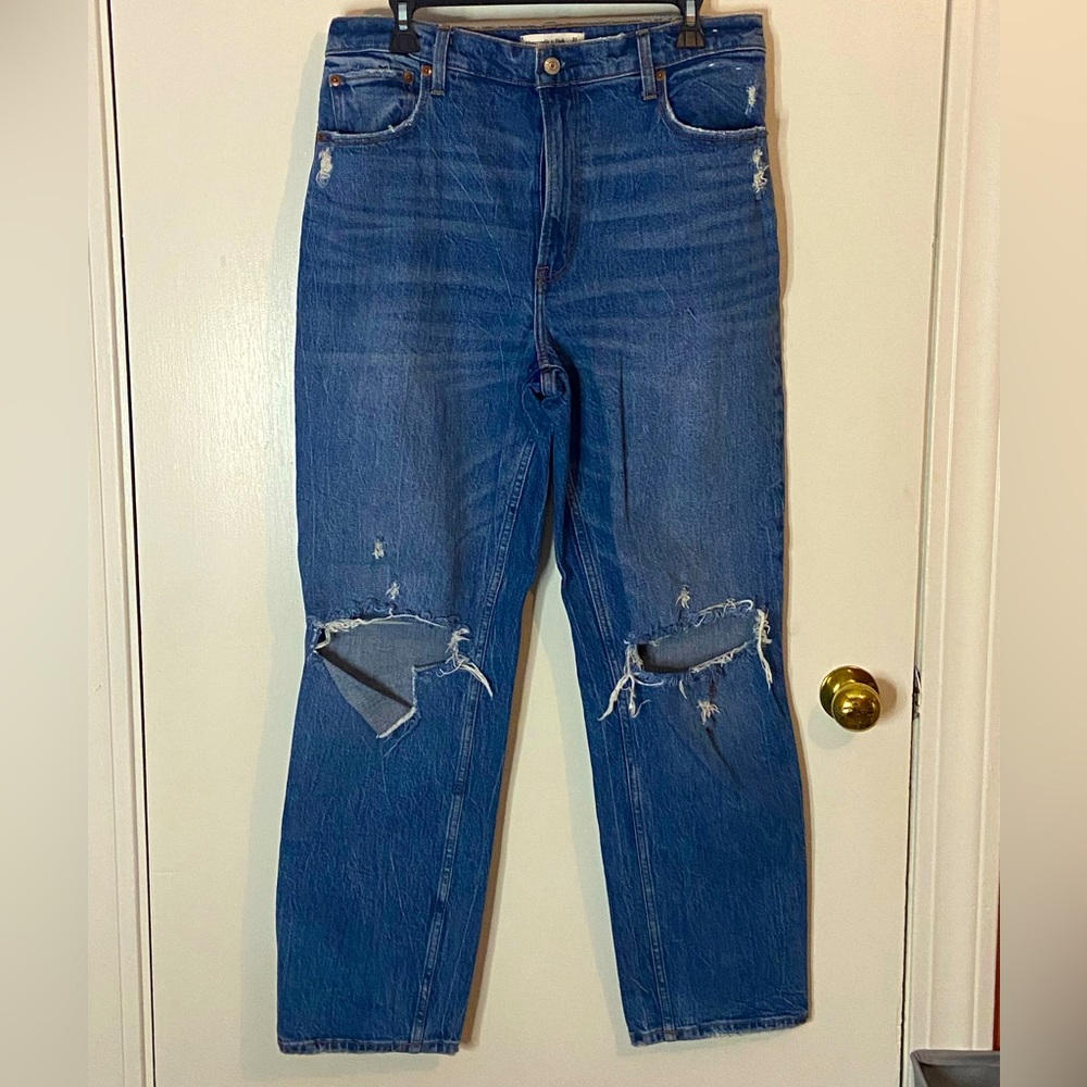 Abercrombie 90’s ultra high rise straight jean